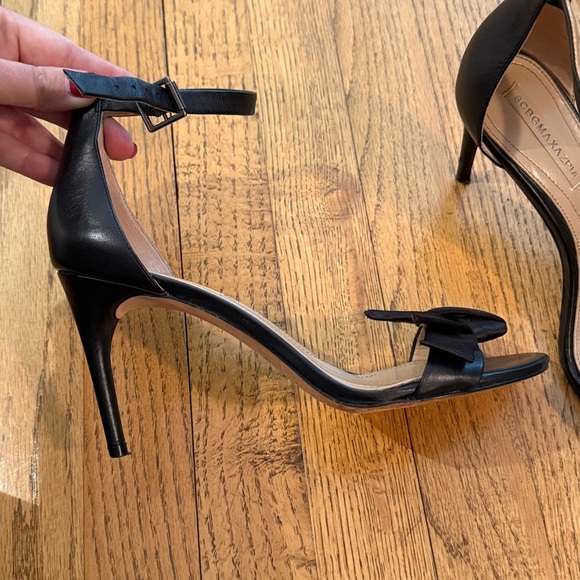 ✨BCBGMAXAZRIA Vero Cuoio Black Leather Satin Bow Ankle Strap Sandal Heel Size 8✨ - Picture 3 of 10